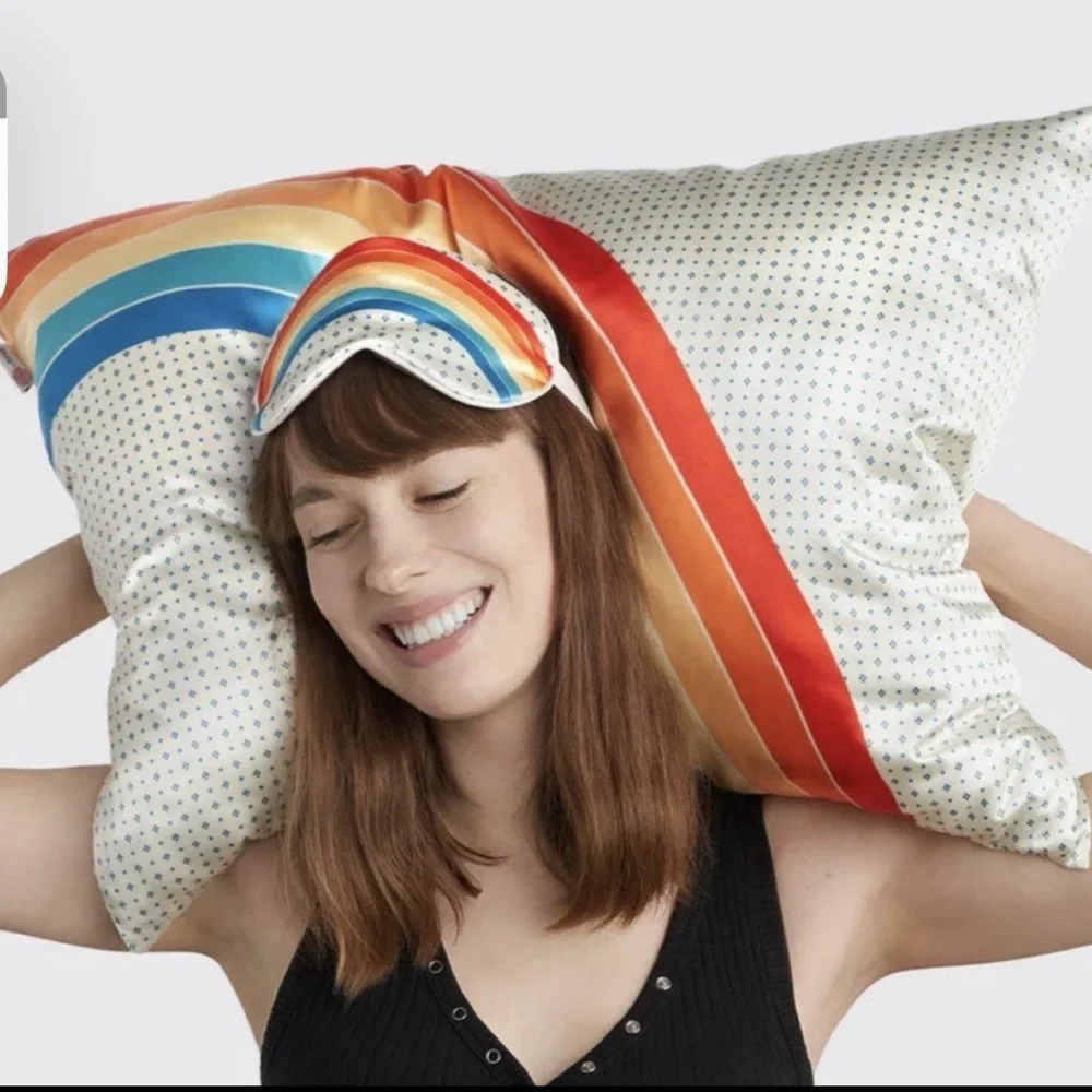 NIB Stranger‎ Things X Kitsch Rainbow Room Pillowcase + Eye Mask 2pc Set
